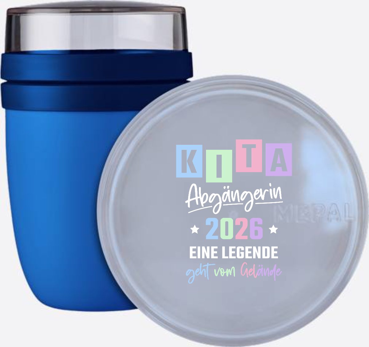 Tasse Kita Abgängerin 2026 – Eine Legende geht vom Gelände - Vivid Blue