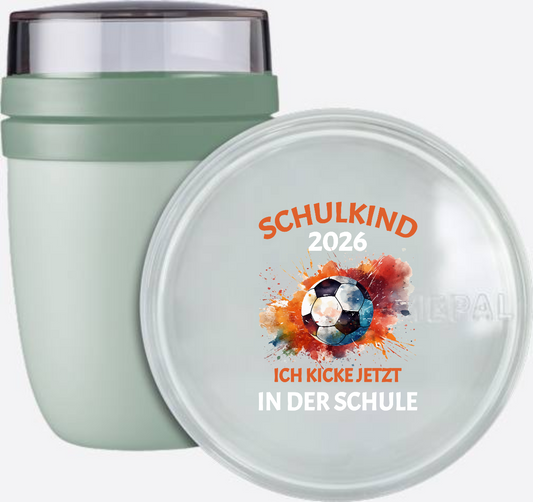 Schulkind 2026 Tasse – Ich kicke jetzt in der Schule - Nordic Sage
