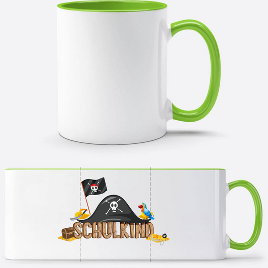 Schulkind Piraten Tasse mit Name – Geschenk zur Einschulung - Weiß/Grün