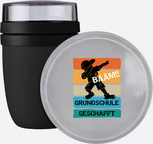 Tasse "Bääm! Grundschule geschafft" – Personalisiert mit Name - Nordic Black