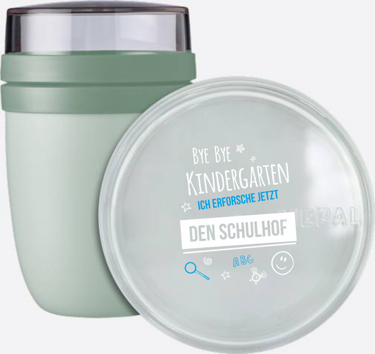 Tasse Bye Bye Kindergarten – Personalisiert zur Einschulung - Nordic Sage