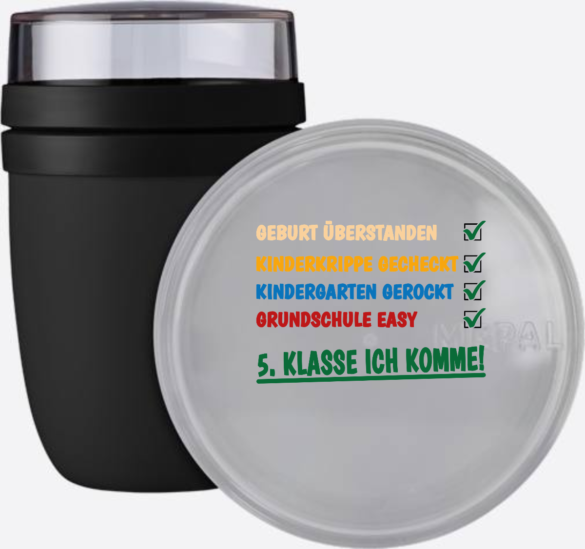 Tasse "Grundschule überstanden – 5. Klasse" mit Name - Nordic Black