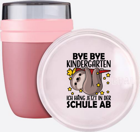 Tasse zur Einschulung – Bye Bye Kindergarten Faultier schwarz - Vivid Mauve