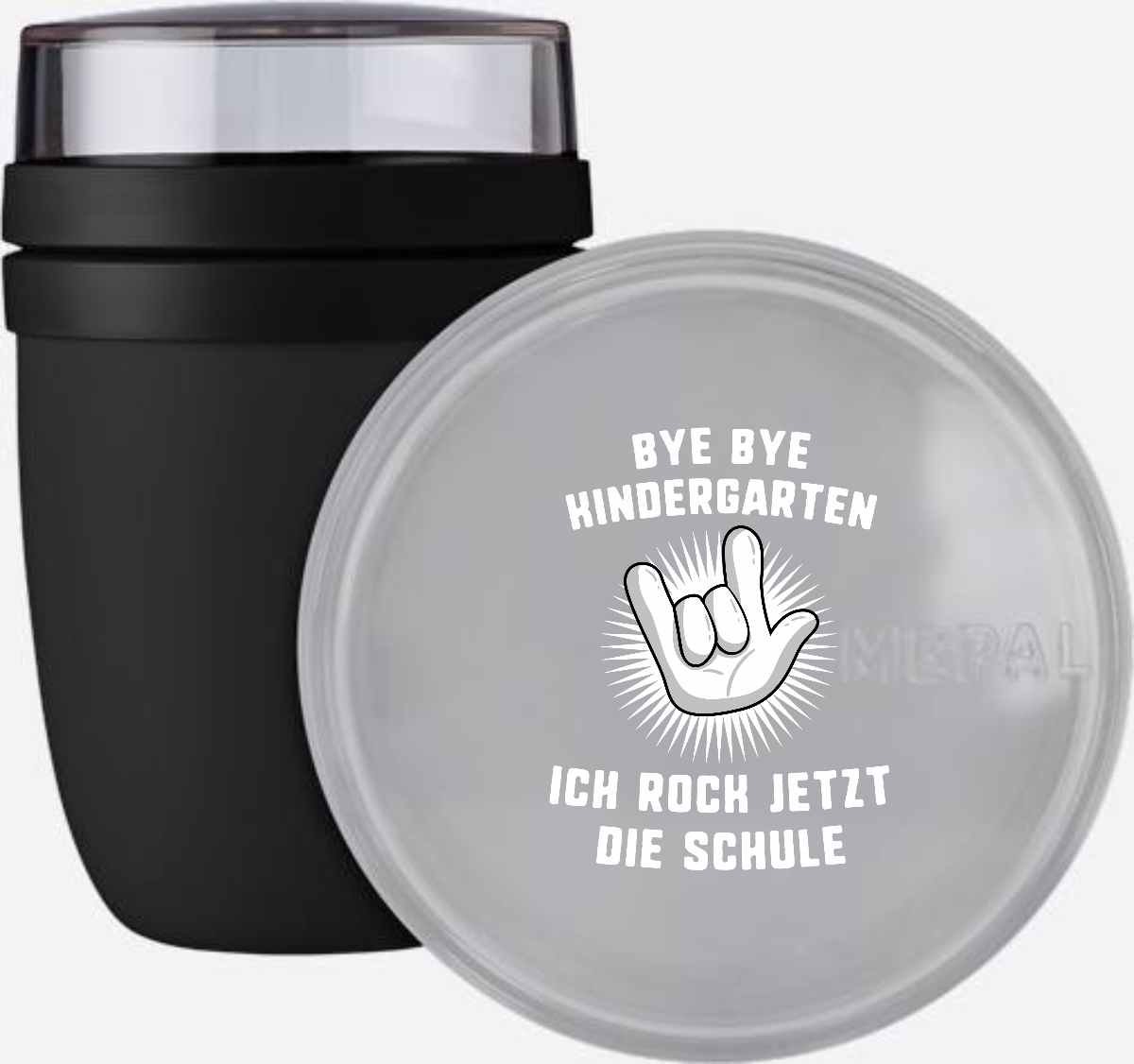 Tasse zur Einschulung: Bye Bye Kindergarten, ich rock die Schule! - Nordic Black