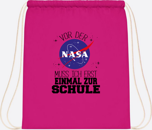 Turnbeutel zur Einschulung: Vor der NASA erst zur Schule - Fuchsia